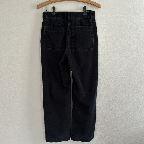 Everlane The Corduroy Straight-Leg Crop in Black - Picture 4 of 6